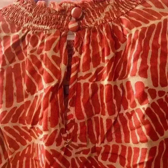 XS orange top with ruffles and elastic waist - Picture 2 of 9